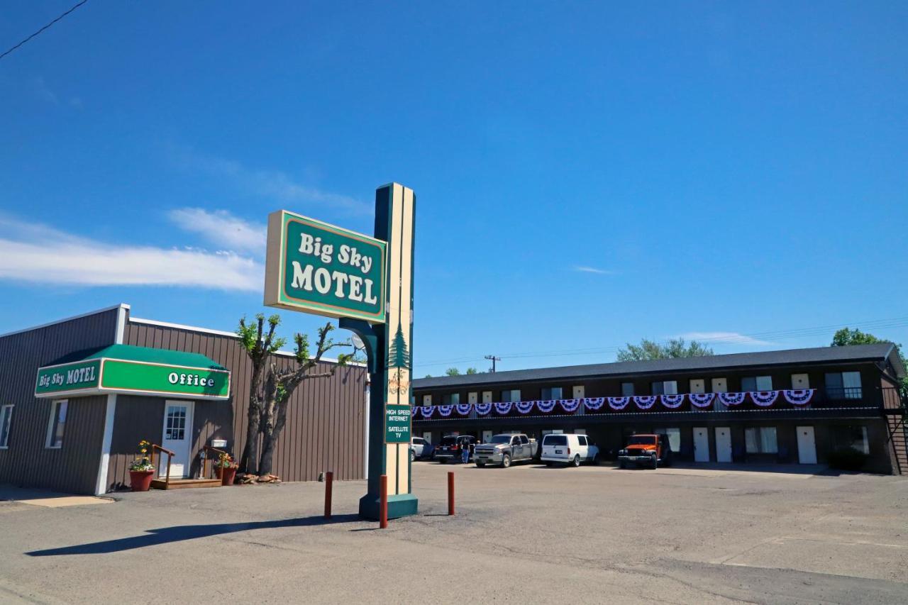 Big Sky Motel Roundup Exterior foto